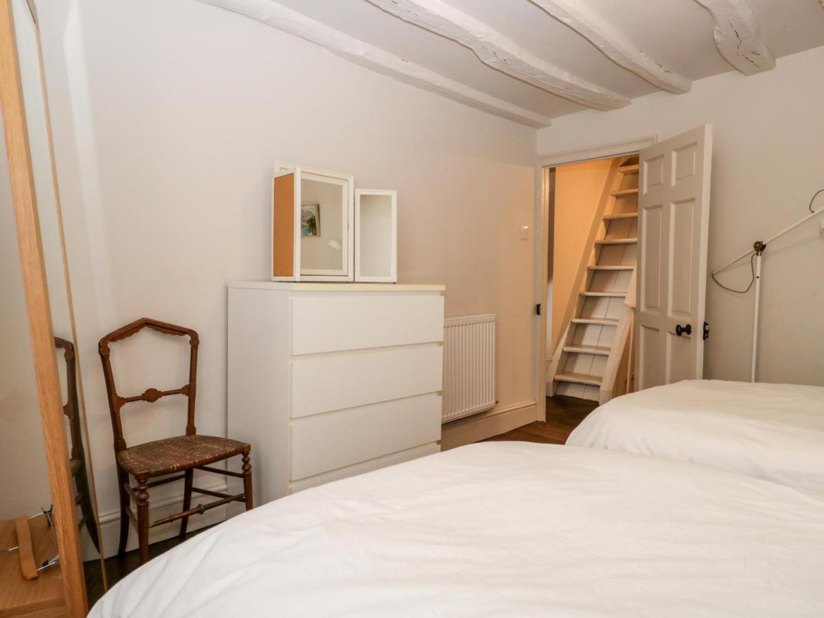 Bridge End Cottage อัลเวอร์สตัน ภายนอก รูปภาพ